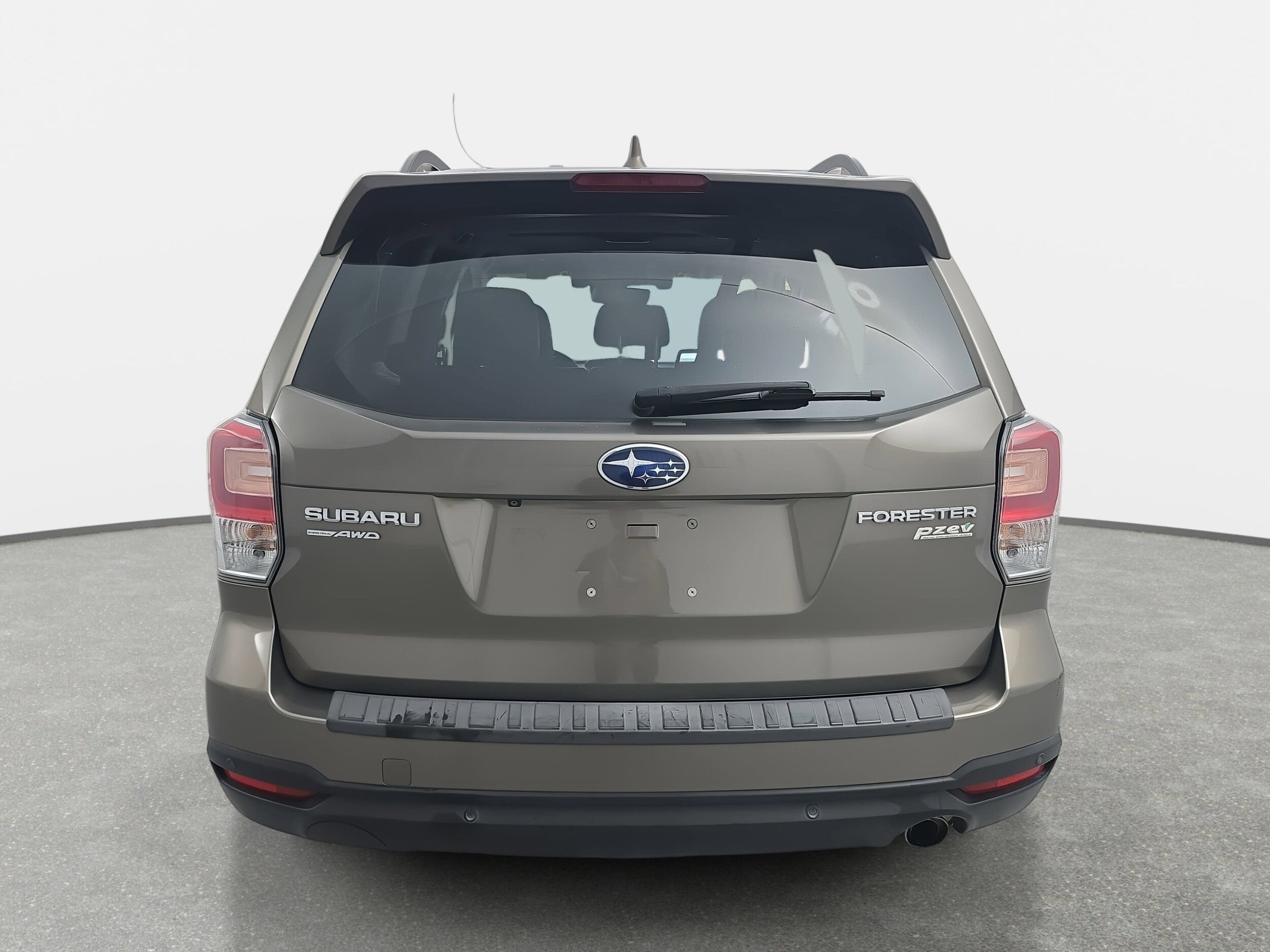 2017 Subaru Forester 2.5i Touring photo 4