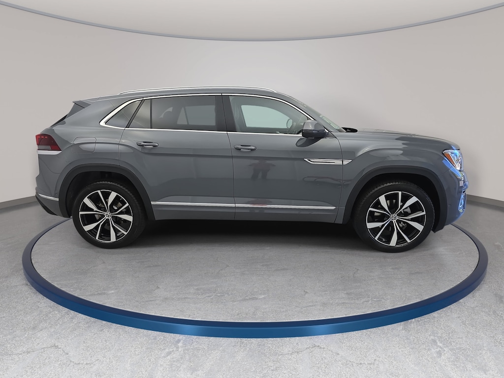 New 2026 Volkswagen Atlas Cross Sport SEL Premium R-Line SUV