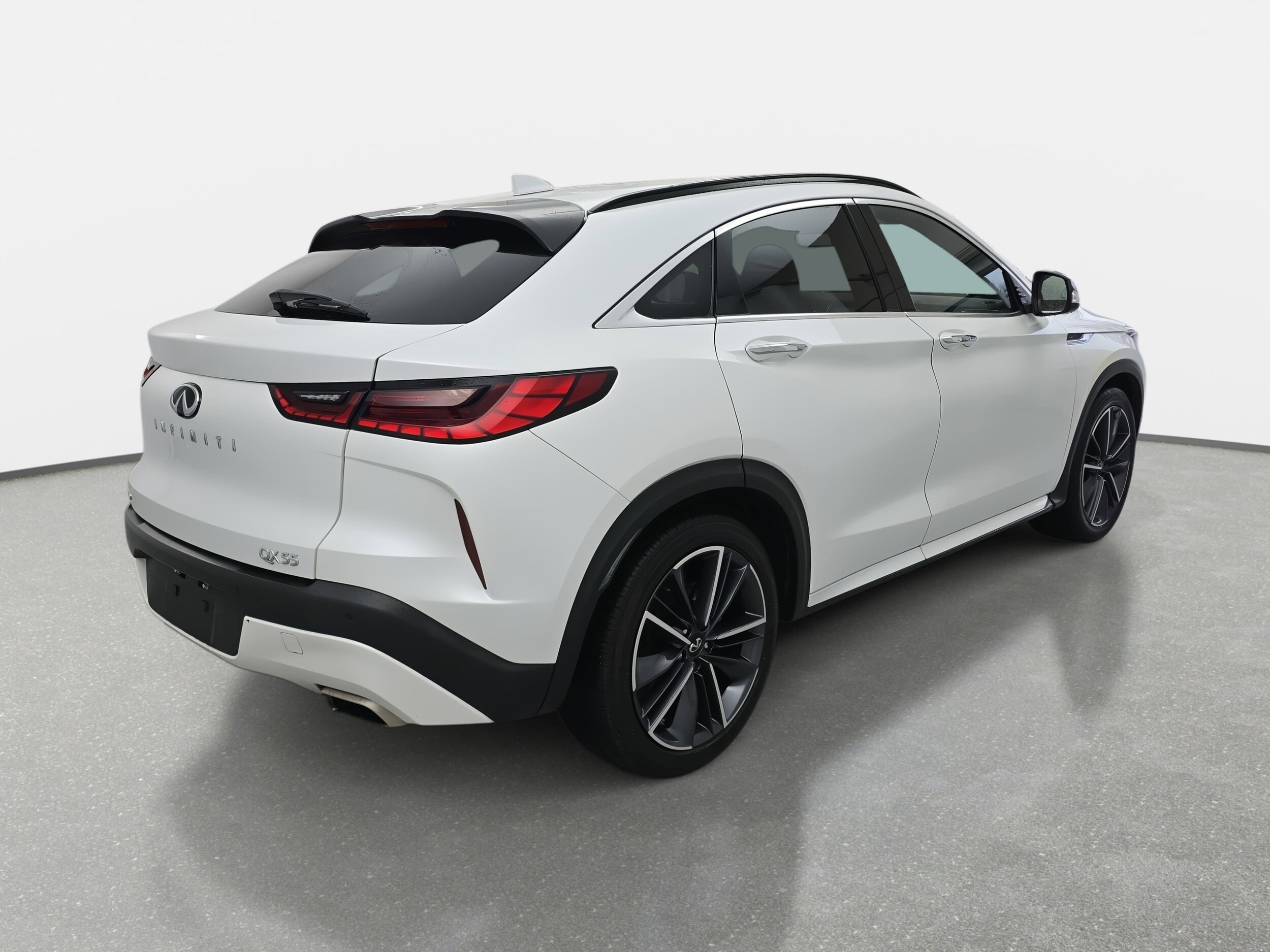 2024 Infiniti QX55 Luxe photo 2