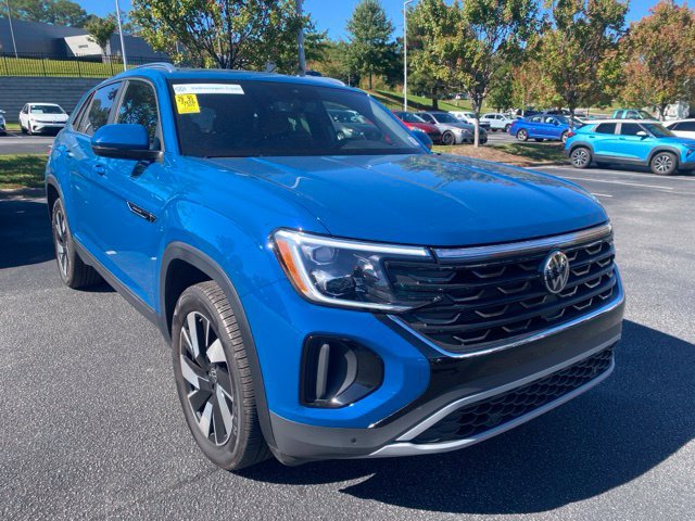 2026 Volkswagen Atlas Cross Sport SE w/Tech