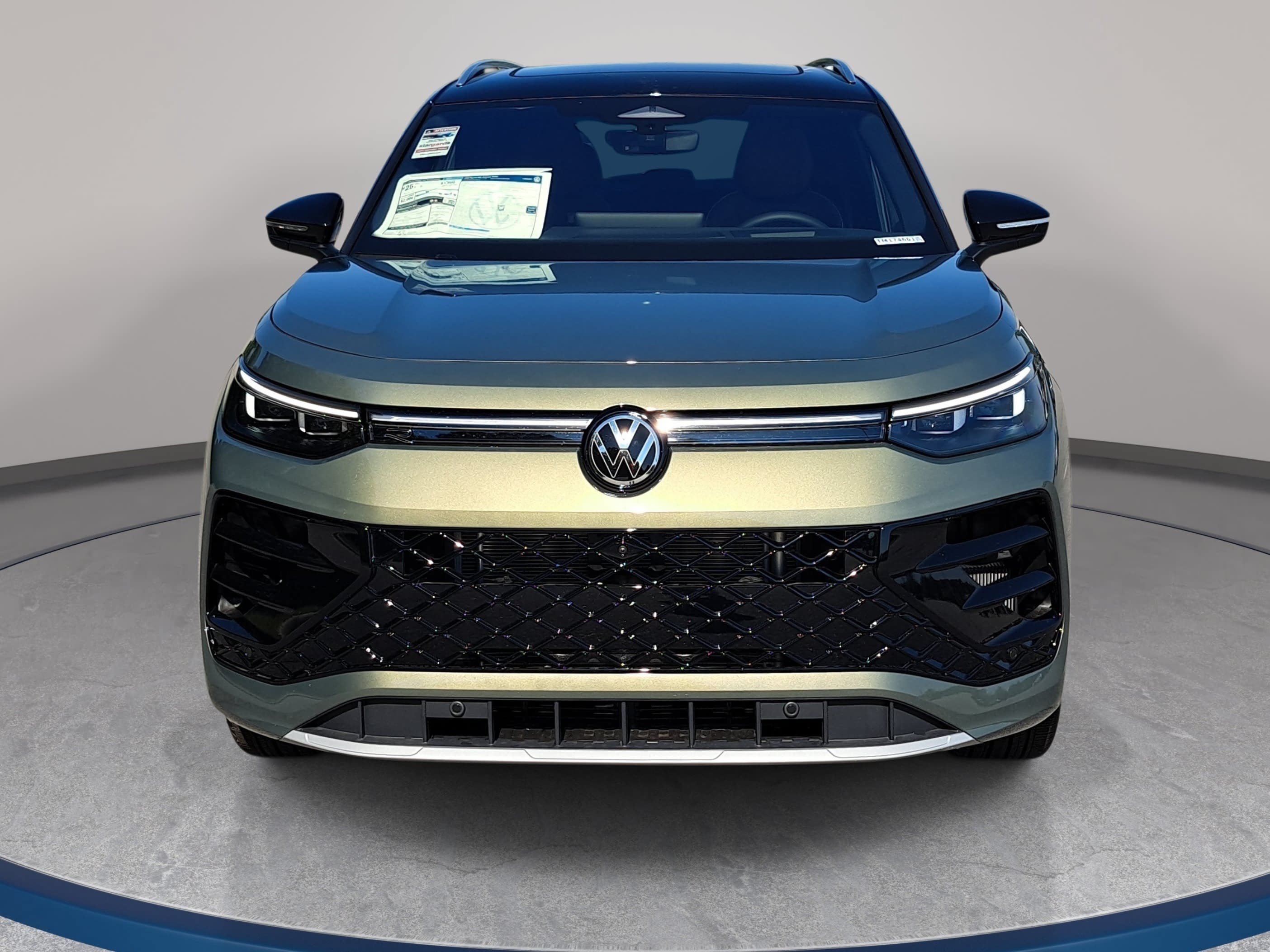 New 2026 Volkswagen Tiguan SEL R-Line Turbo SUV