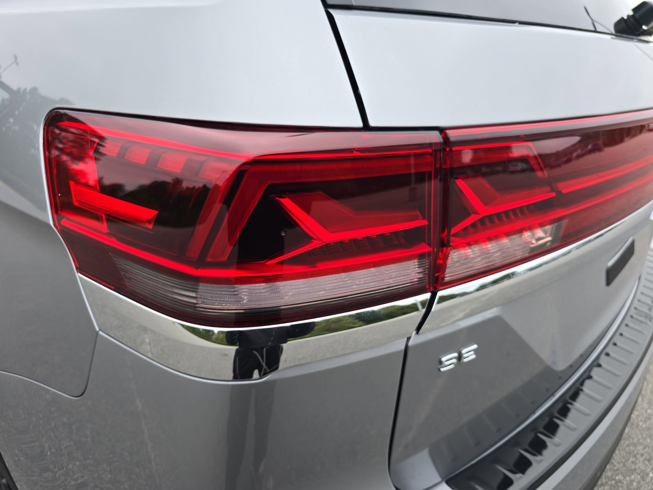 2026 Volkswagen Atlas SE w/Tech - Photo 33