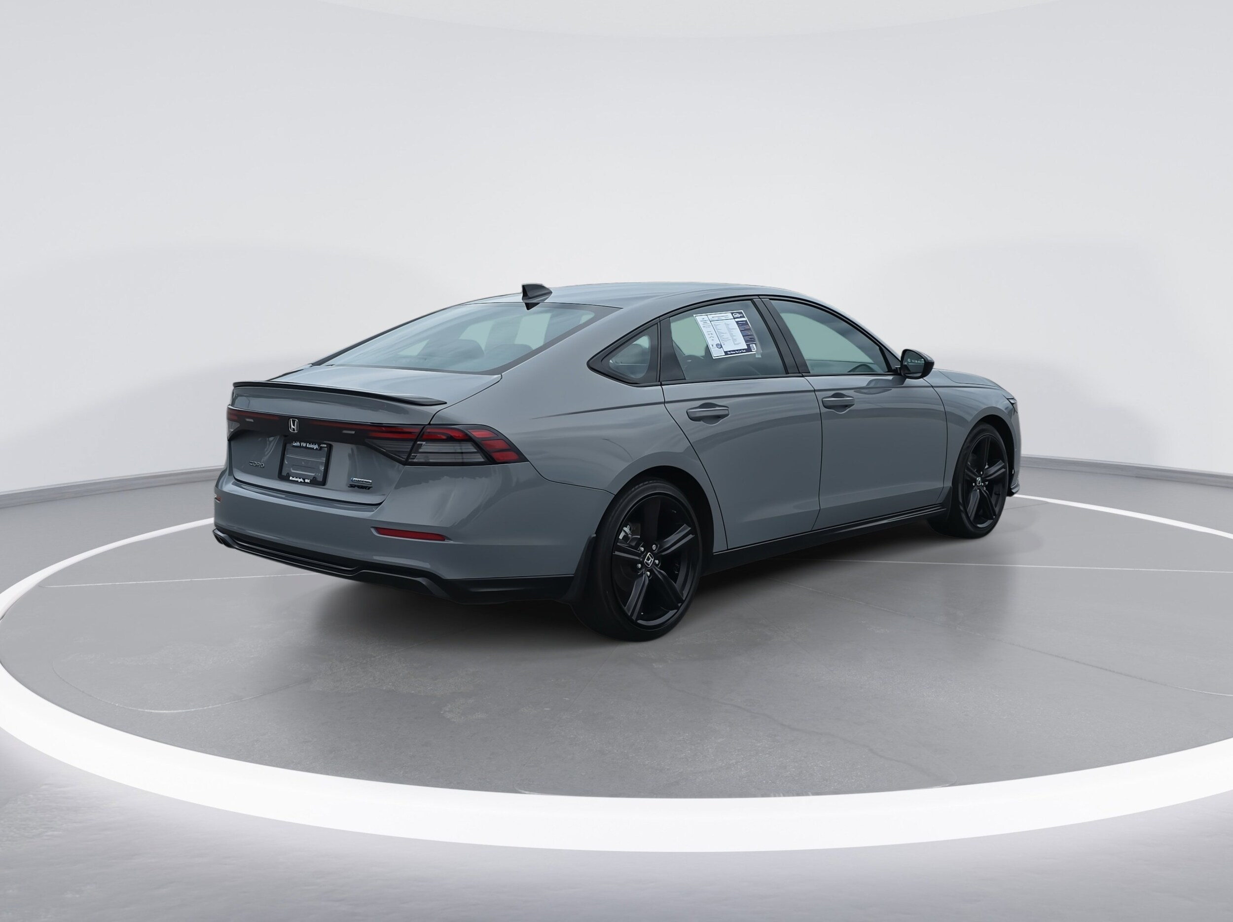 2024 Honda Accord Hybrid Sport-L photo 2