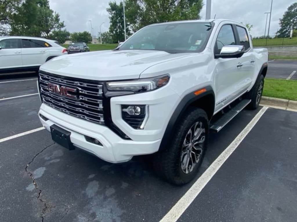 Used 2024 GMC Canyon Denali Truck Crew Cab