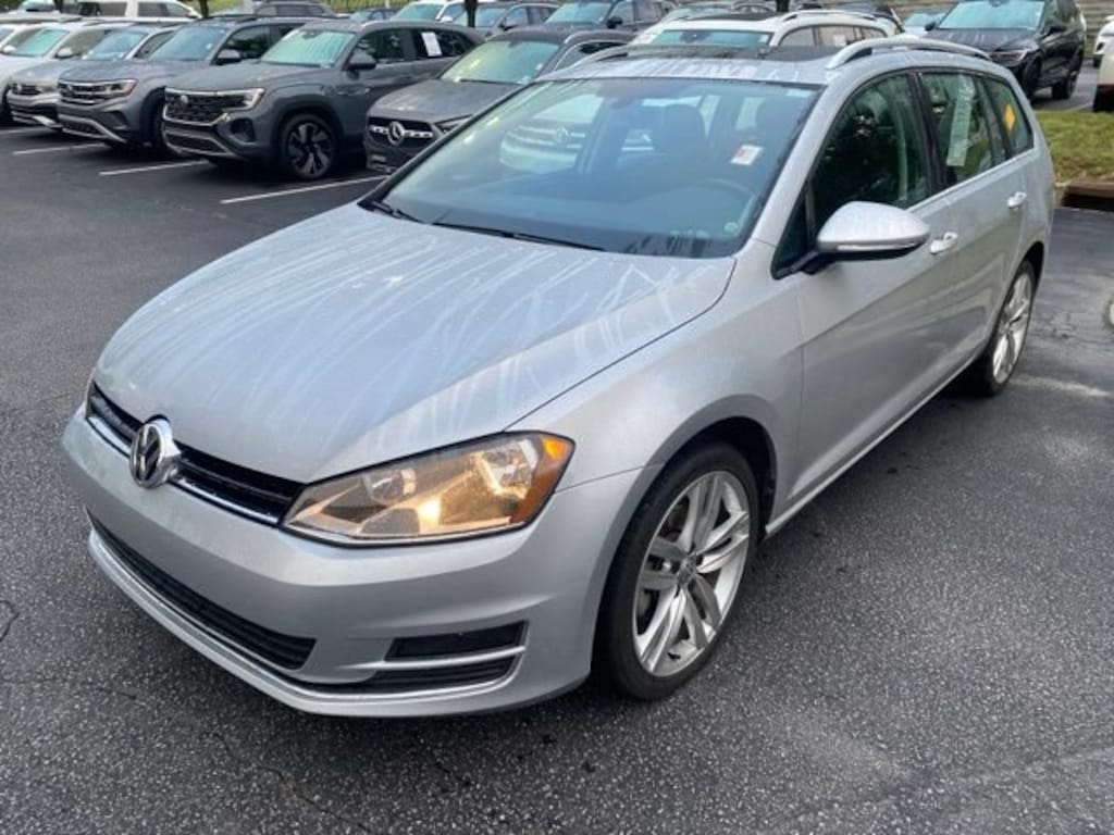 Used 2015 Volkswagen Golf SportWagen TDI SEL 4-Door Wagon