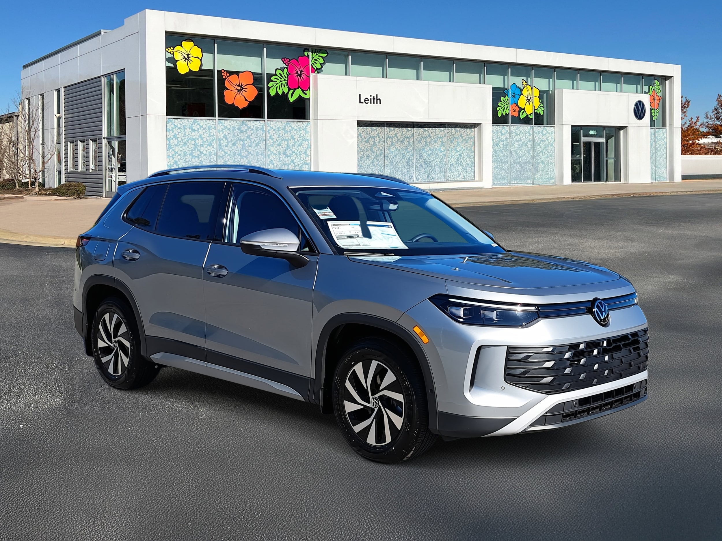 2026 Volkswagen Tiguan S's photo