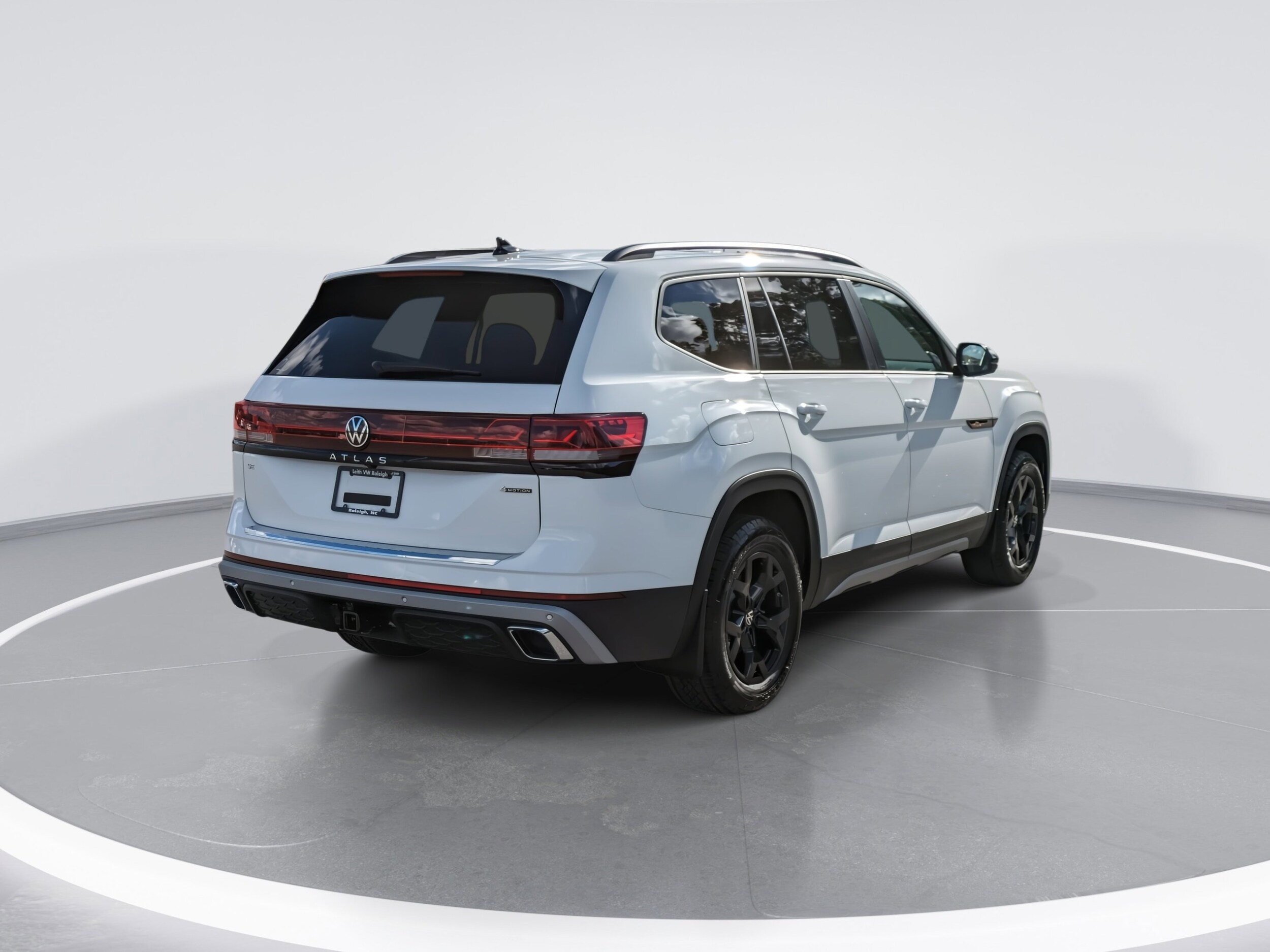 2025 Volkswagen Atlas Peak Edition photo 4