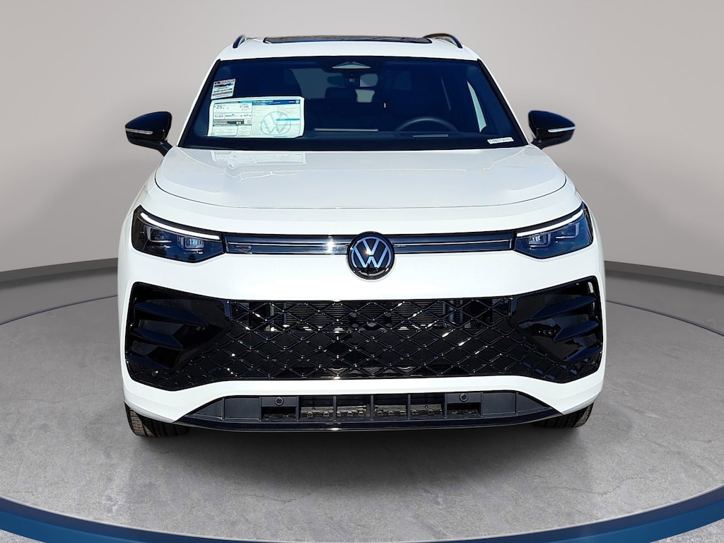 New 2026 Volkswagen Tiguan 2.0T SE R-Line Black SUV