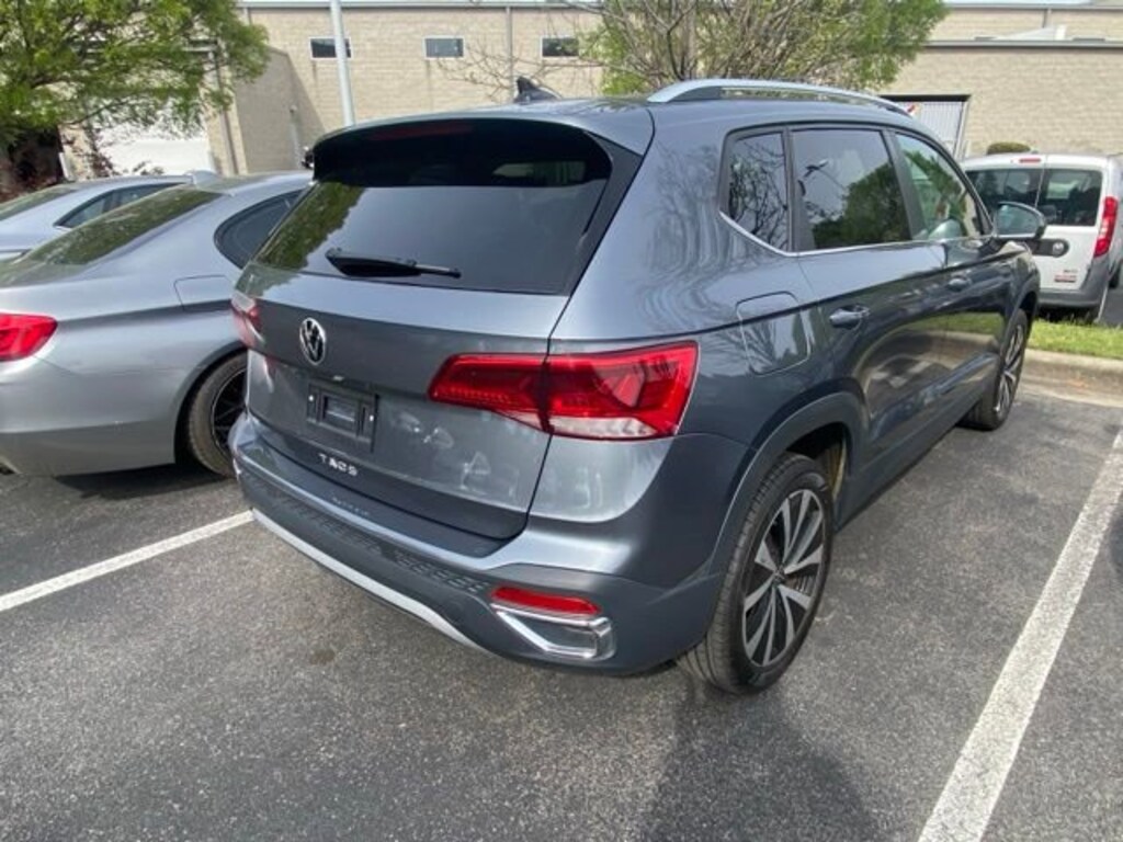 Used 2024 Volkswagen Taos 1.5T SE SUV
