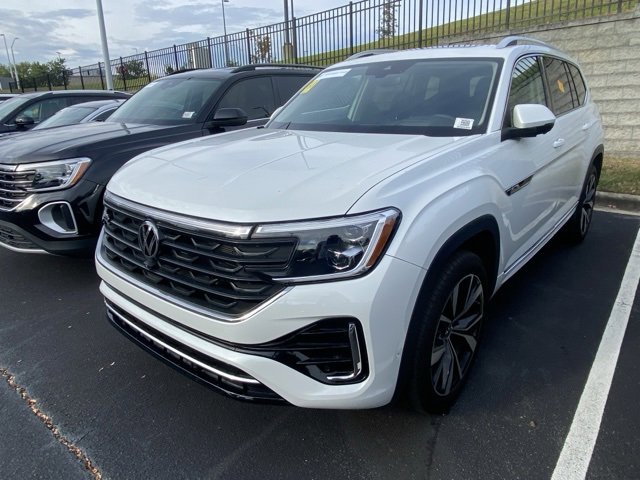 2025 Volkswagen Atlas SEL Premium R-Line photo 2