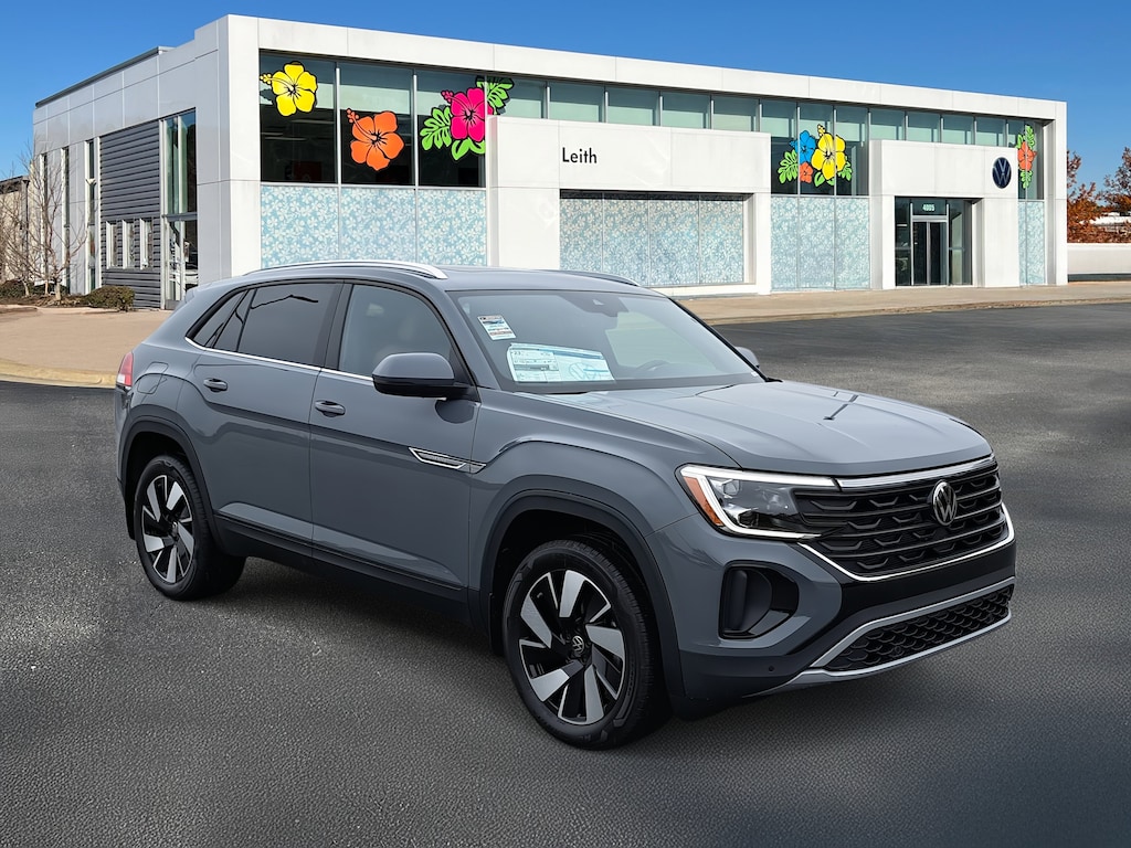 New 2026 Volkswagen Atlas Cross Sport 2.0T SE w/Technology SUV
