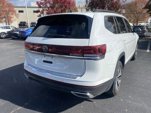 2025 Volkswagen Atlas SE photo 4