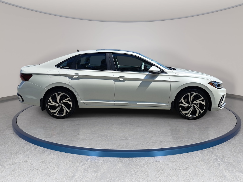 New 2027 Volkswagen Jetta 1.5T SEL Sedan