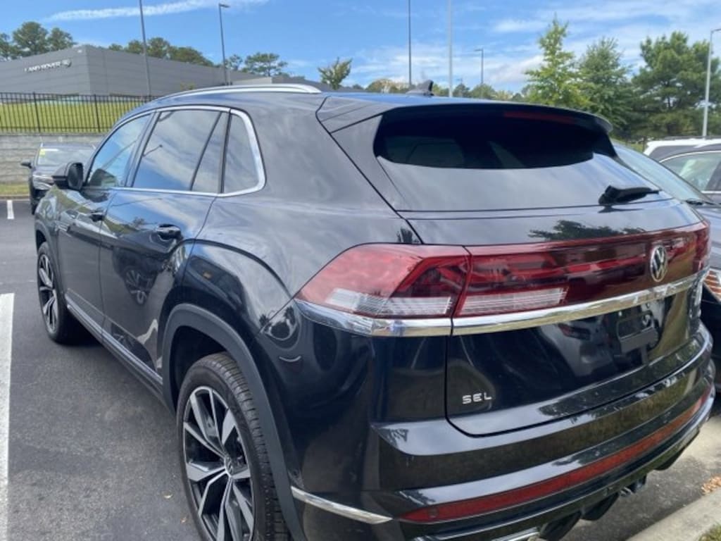 Certified 2024 Volkswagen Atlas Cross Sport 2.0T SEL Premium R-Line SUV