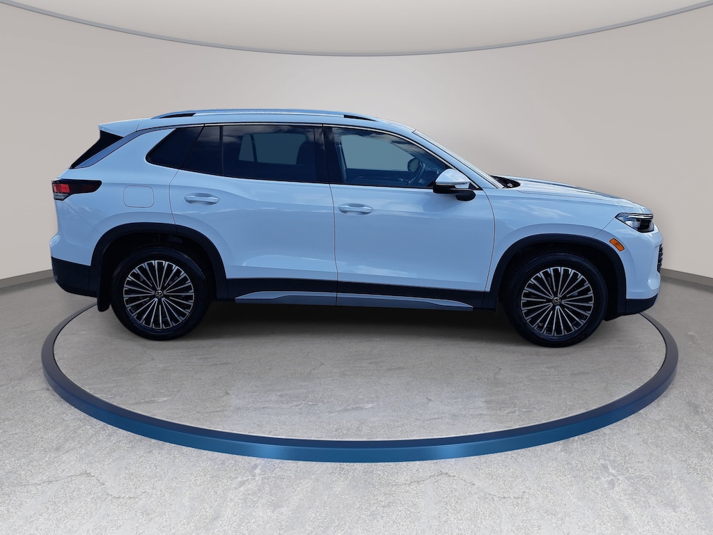 New 2026 Volkswagen Tiguan S SUV