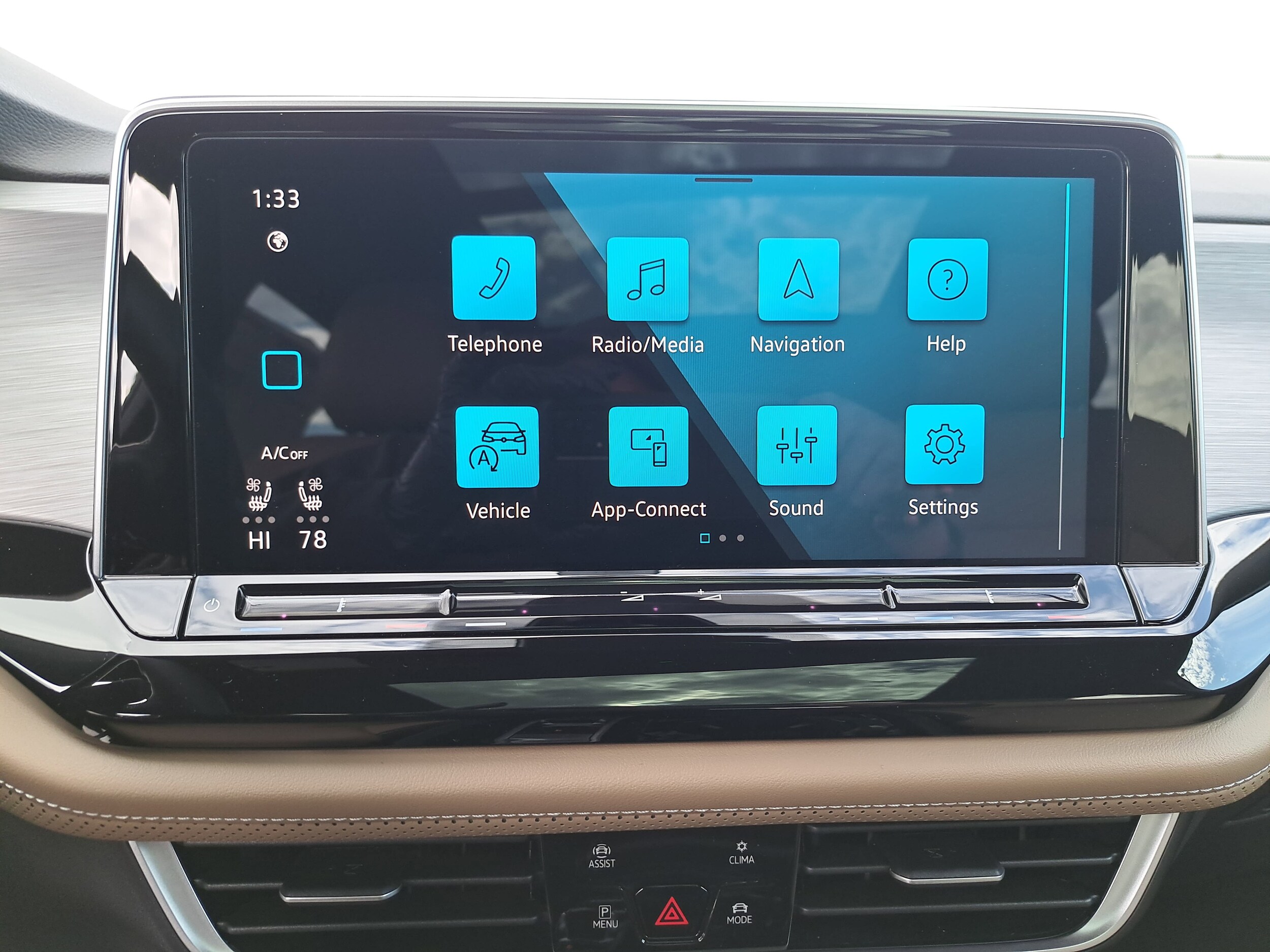 2026 Volkswagen Atlas Cross Sport SE w/Tech - Photo 22