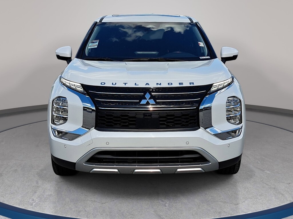 Used 2024 Mitsubishi Outlander SE SUV