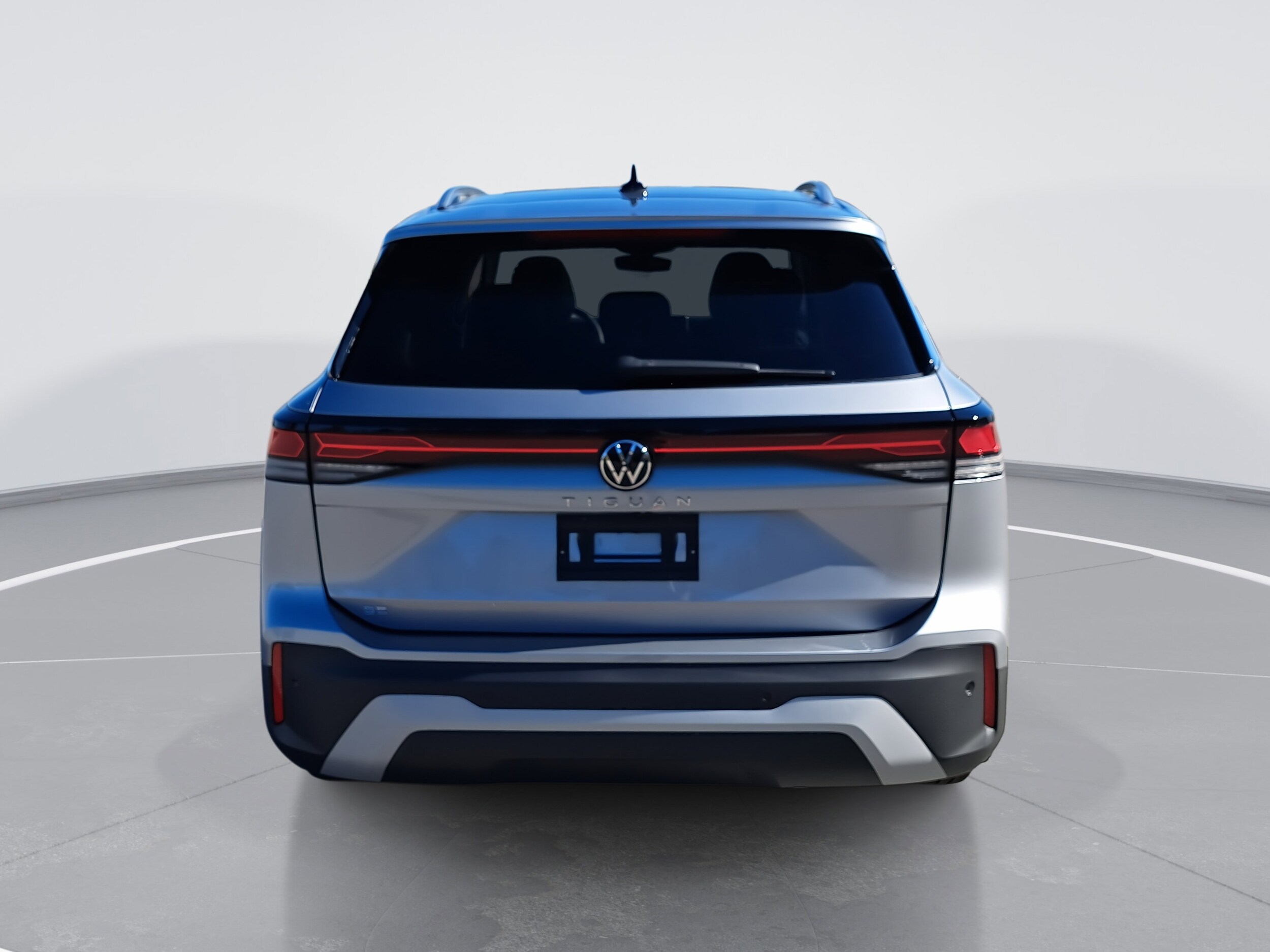 2026 Volkswagen Tiguan SE photo 3
