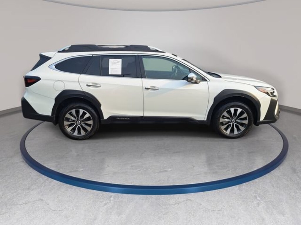 Used 2025 Subaru Outback Touring XT SUV