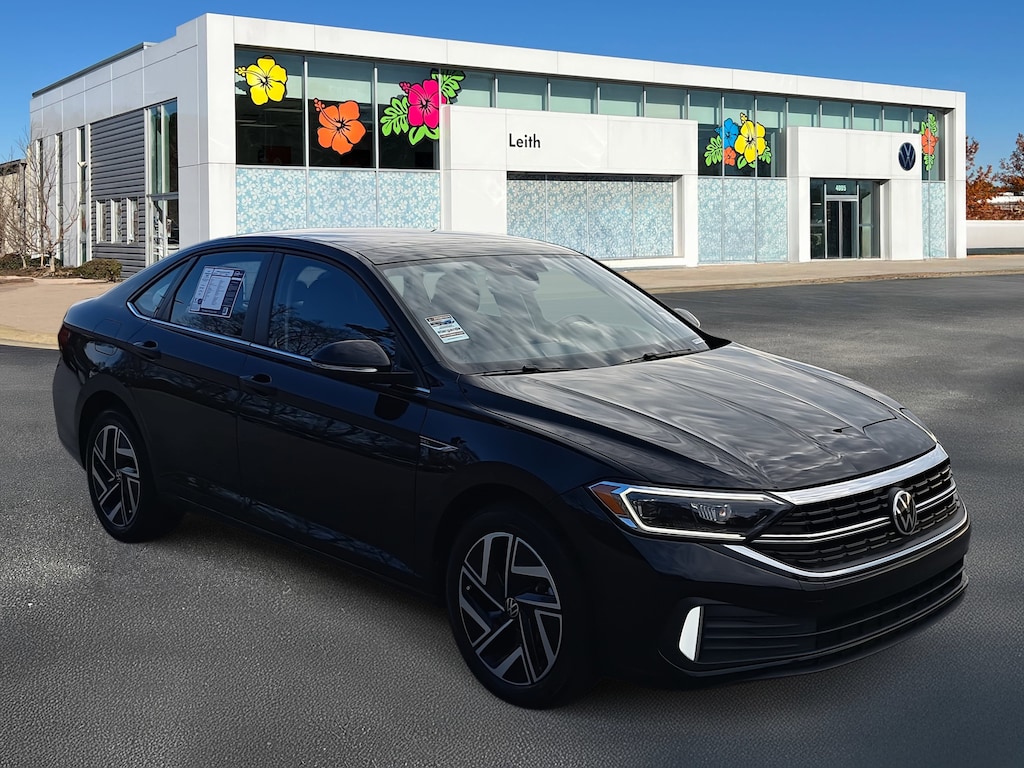 Used 2022 Volkswagen Jetta 1.5T SEL Sedan