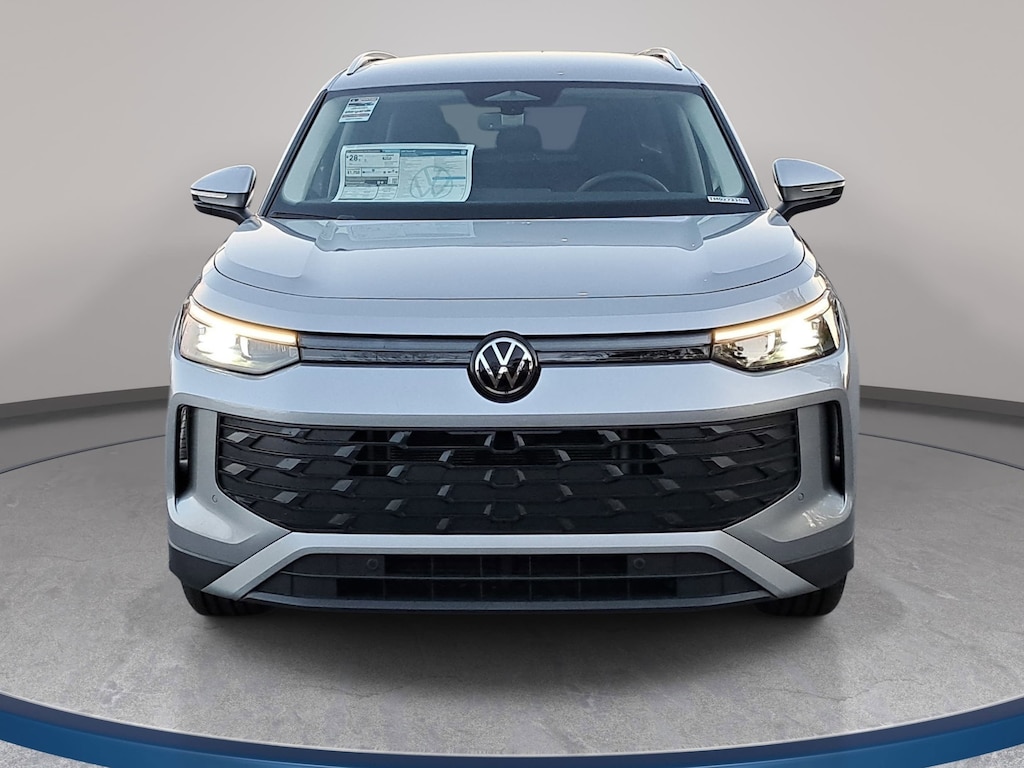 New 2026 Volkswagen Tiguan 2.0T SE SUV