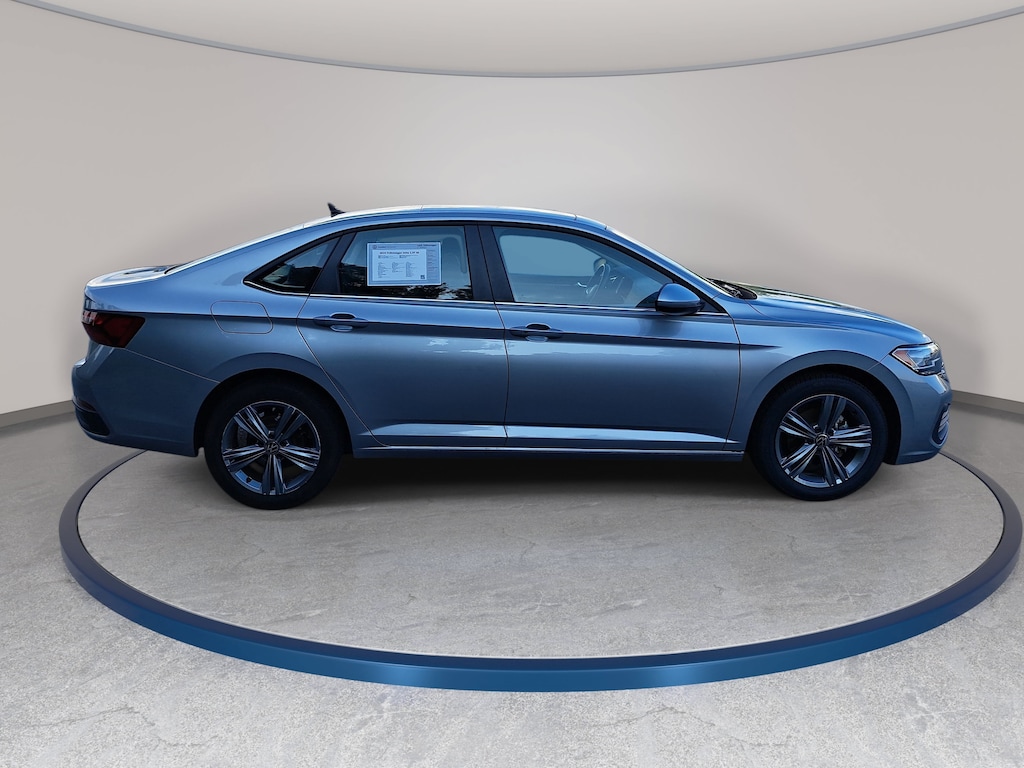 Certified 2024 Volkswagen Jetta 1.5T SE Sedan
