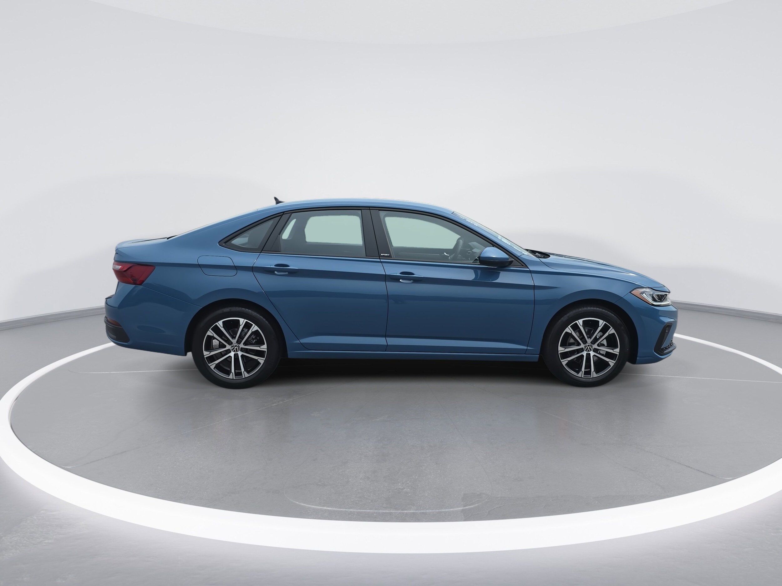 2026 Volkswagen Jetta 1.5T Sport photo 2