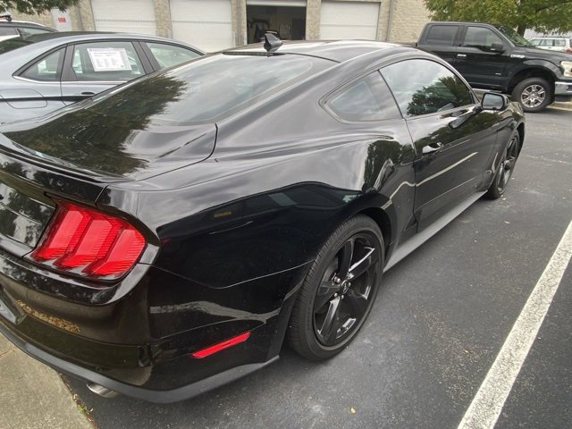 2023 Ford Mustang EcoBoost photo 4