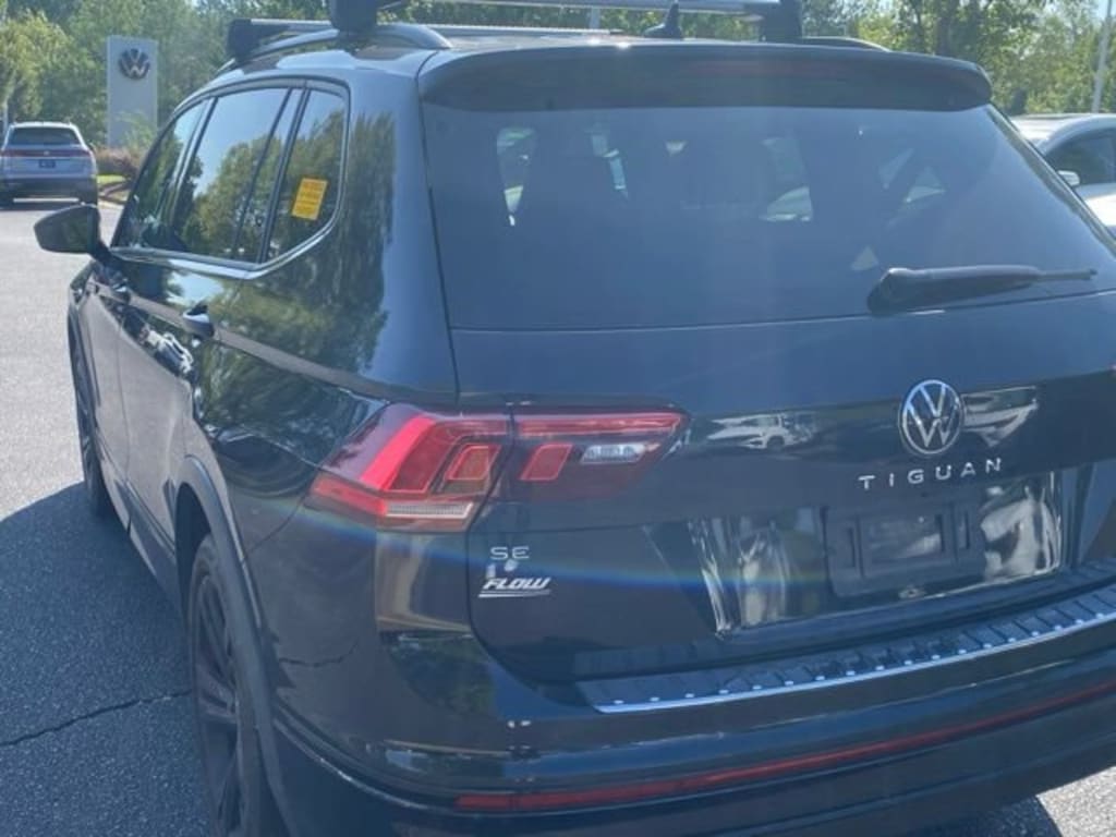 Used 2023 Volkswagen Tiguan 2.0T SE R-Line Black SUV