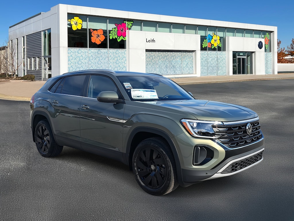 New 2026 Volkswagen Atlas Cross Sport 2.0T SE w/Technology SUV