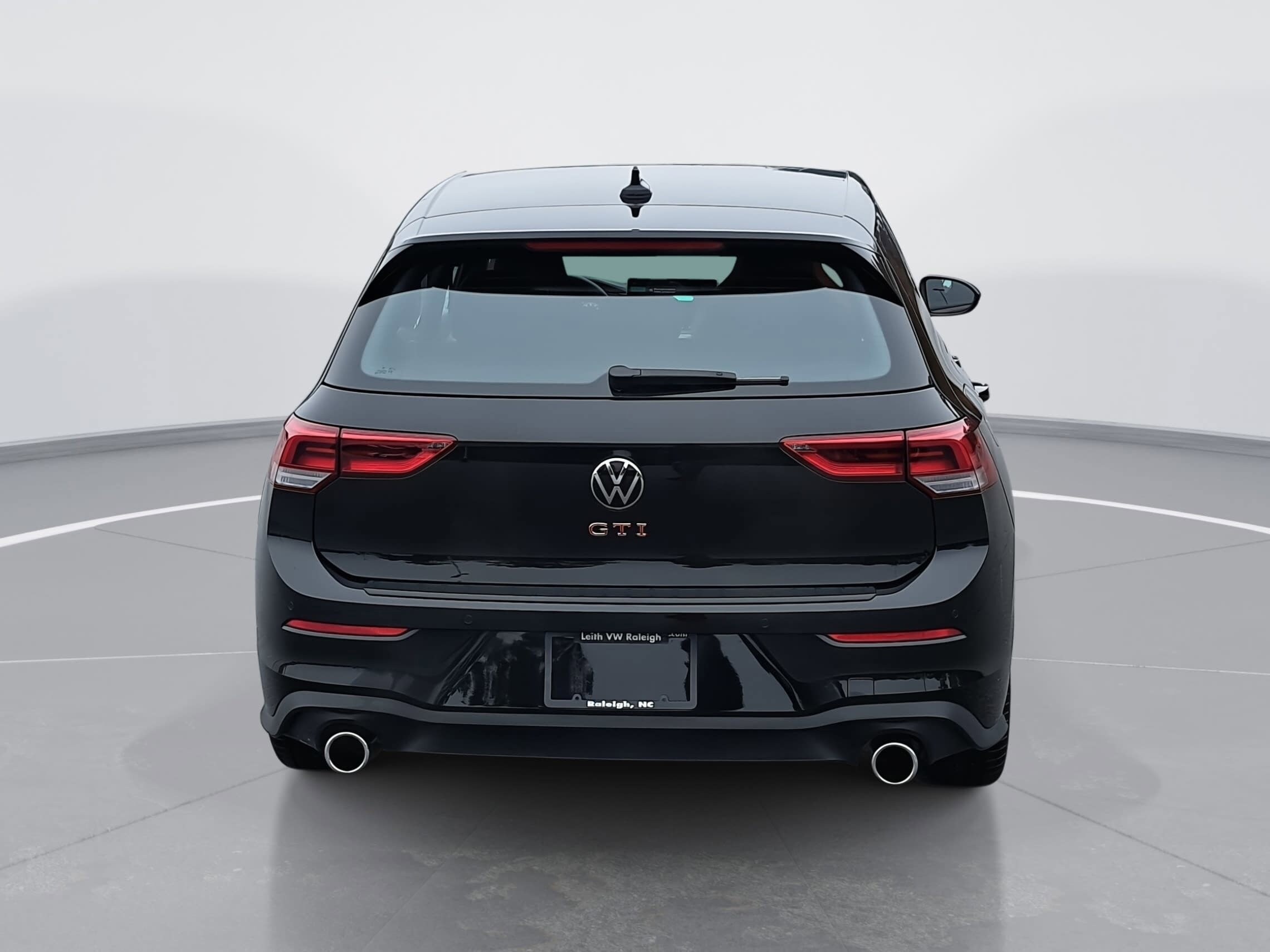 2025 Volkswagen Golf GTI S photo 4