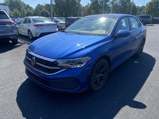 2022 Volkswagen Jetta 1.5T SE photo 2