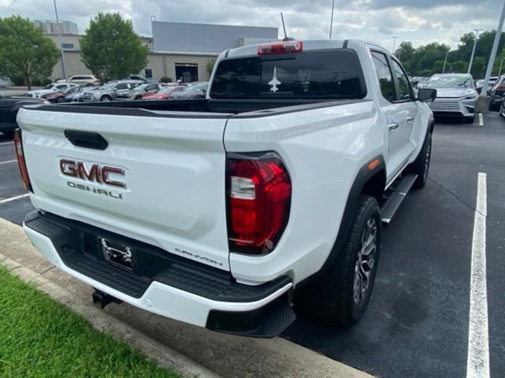 Used 2024 GMC Canyon Denali Truck Crew Cab