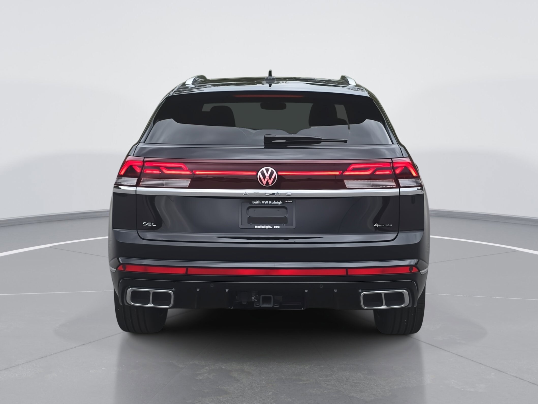 2024 Volkswagen Atlas Cross Sport SEL Premium R-Line photo 3