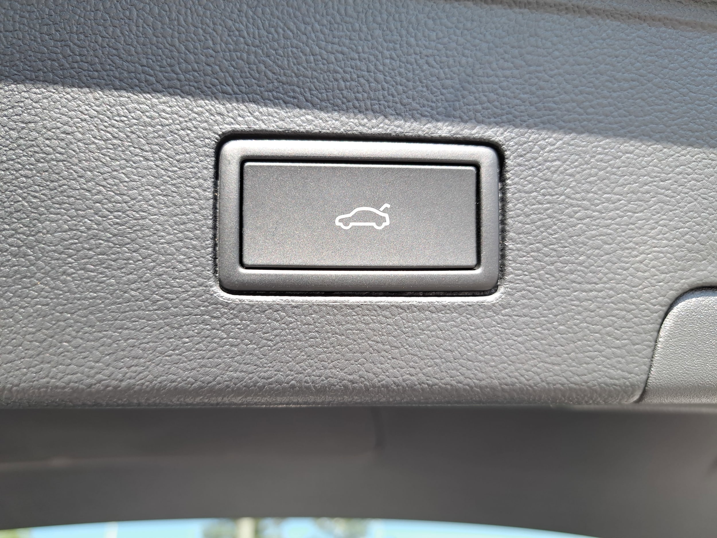 2026 Volkswagen Atlas Cross Sport SEL Premium R-LINE - Photo 14