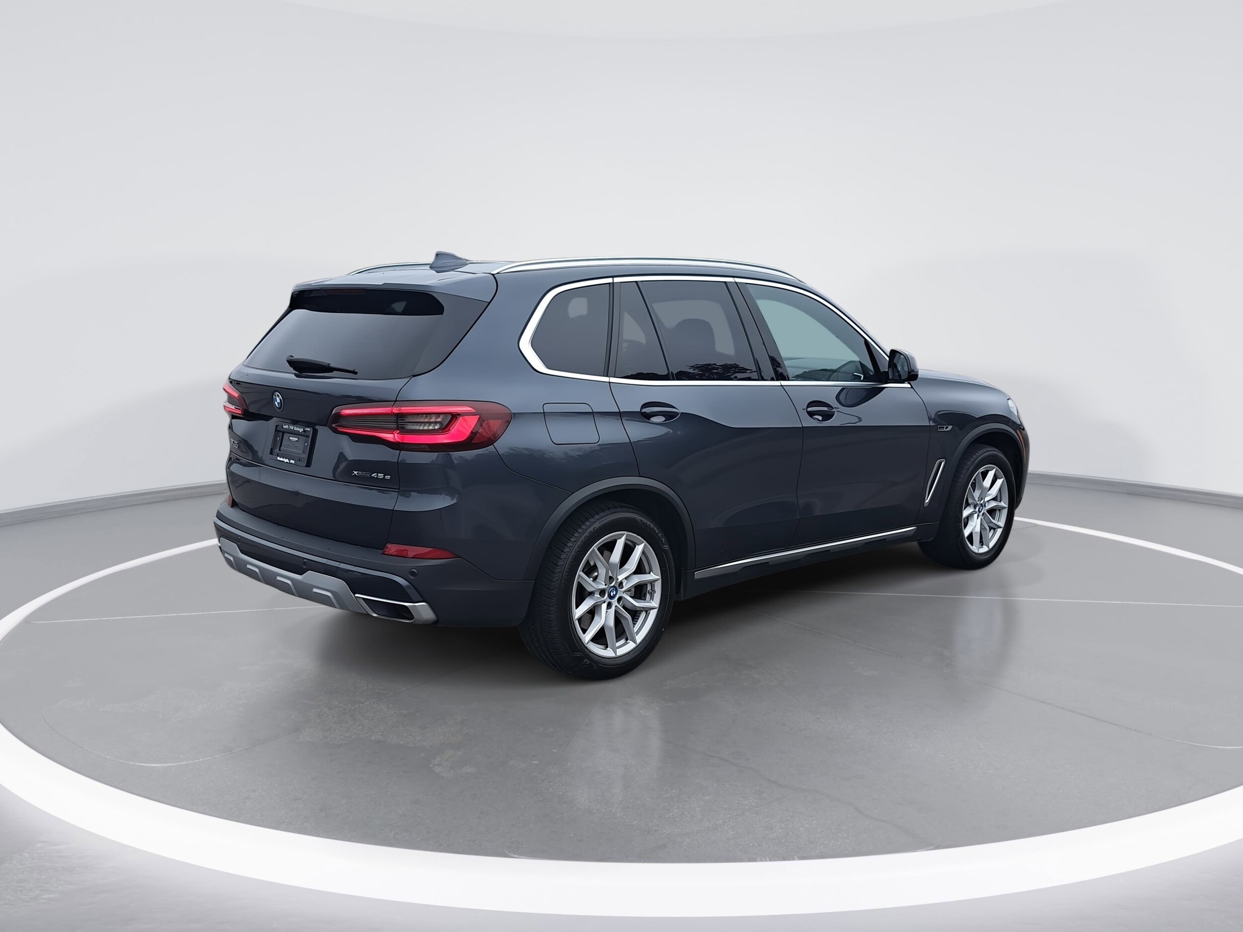 2022 Bmw X5 xDrive45e photo 3