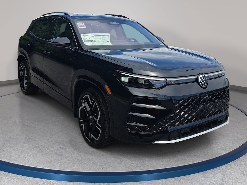 New 2026 Volkswagen Tiguan SEL R-Line Turbo SUV