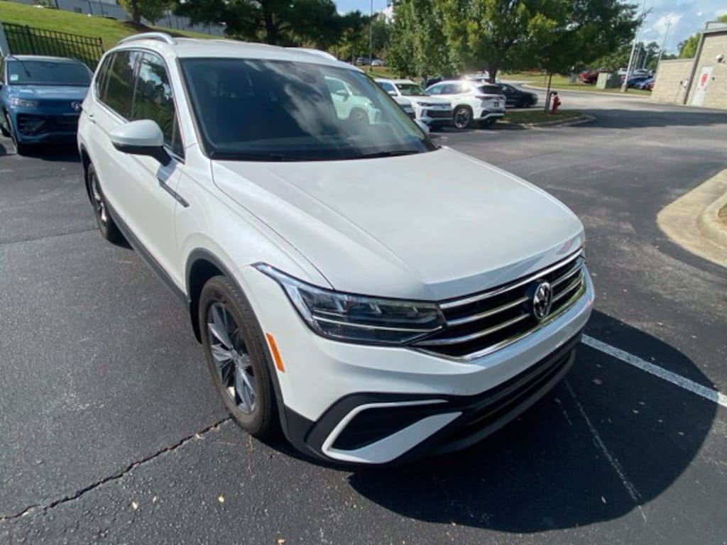 Used 2023 Volkswagen Tiguan 2.0T SE SUV