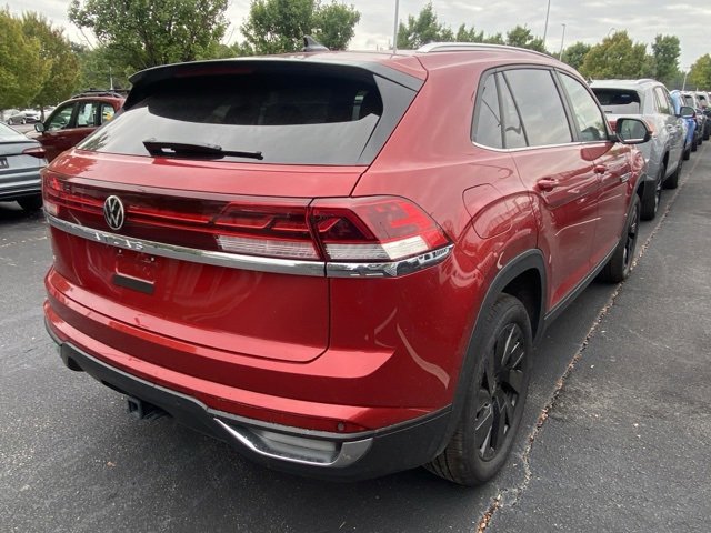 2025 Volkswagen Atlas Cross Sport SE Technology photo 4