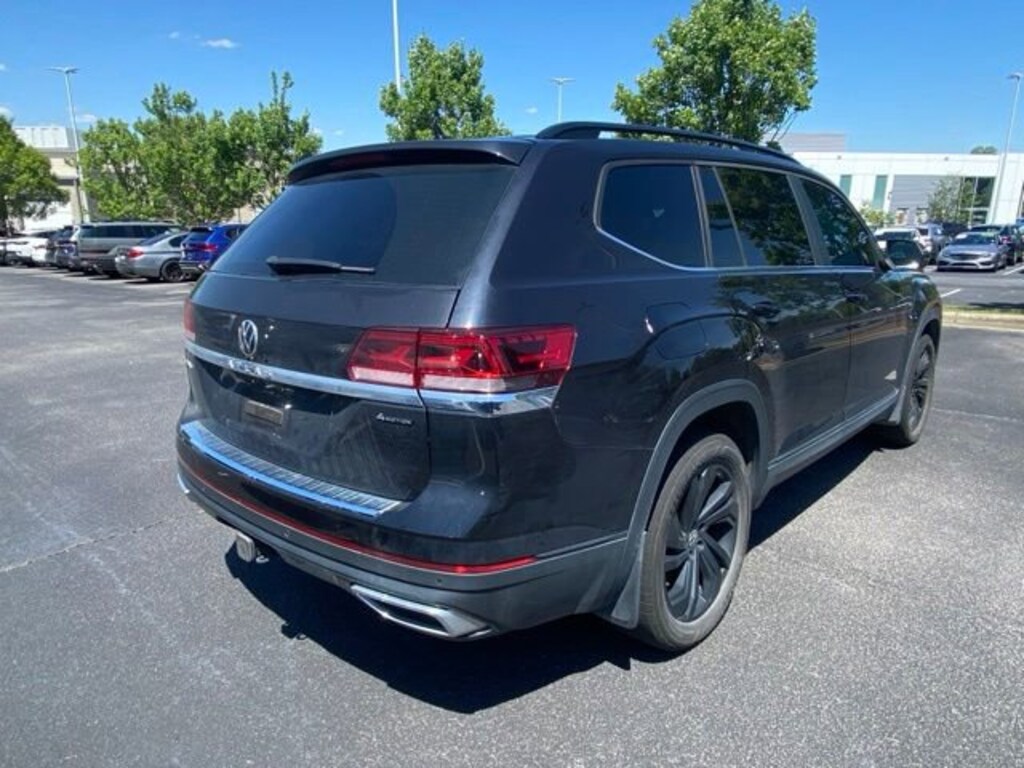 Used 2023 Volkswagen Atlas 3.6L V6 SE w/Technology SUV