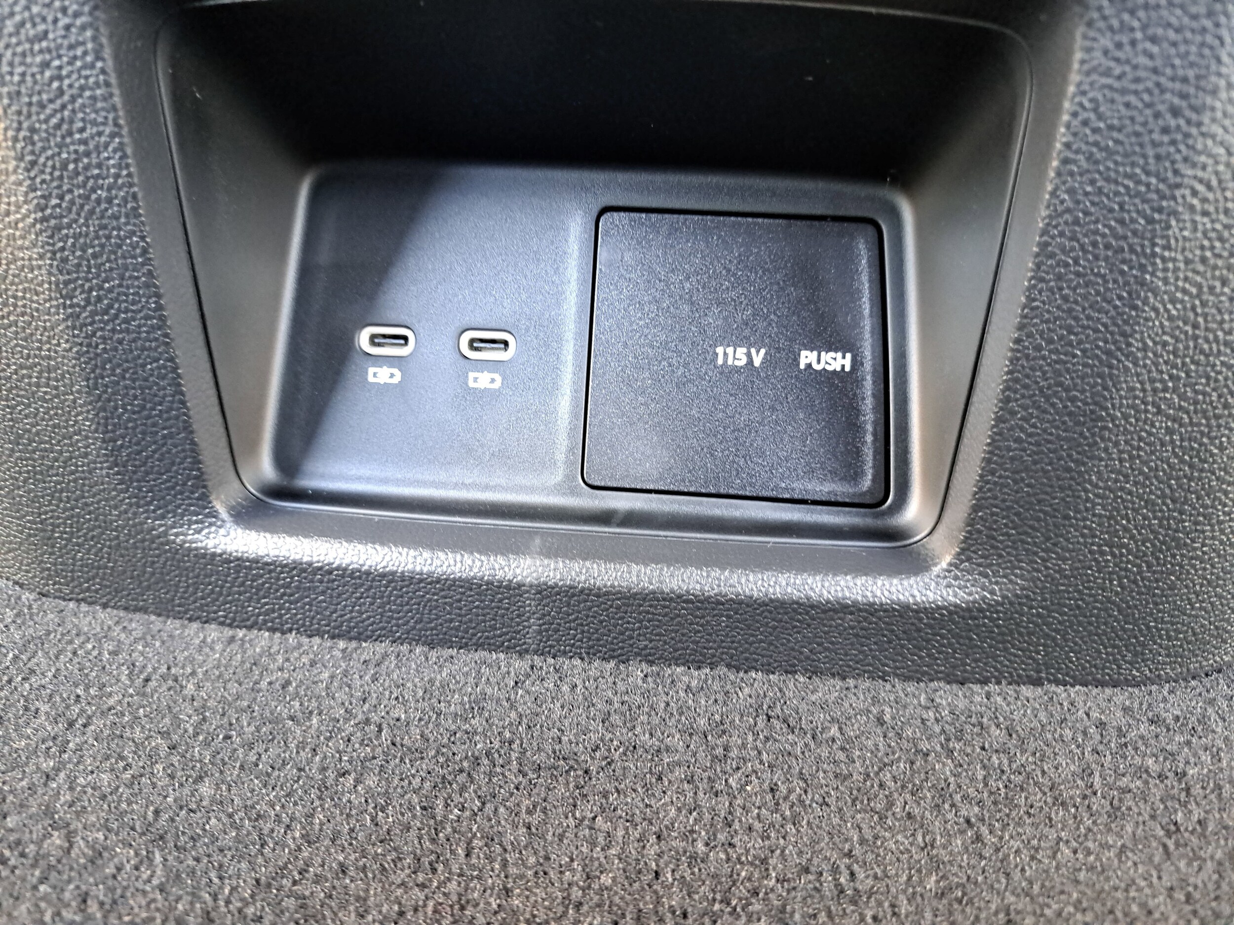 2026 Volkswagen Atlas Cross Sport SEL Premium R-LINE - Photo 12