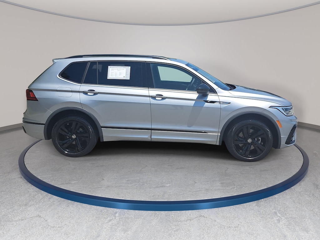 Certified 2023 Volkswagen Tiguan 2.0T SE R-Line Black SUV