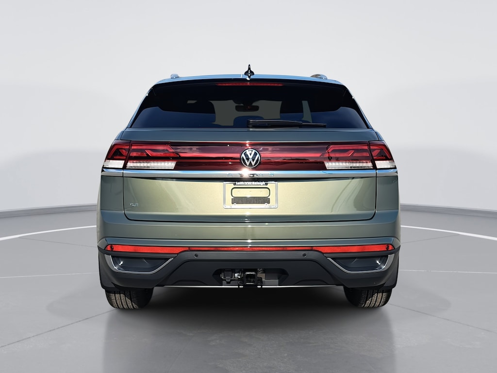 New 2026 Volkswagen Atlas Cross Sport 2.0T SE w/Technology SUV