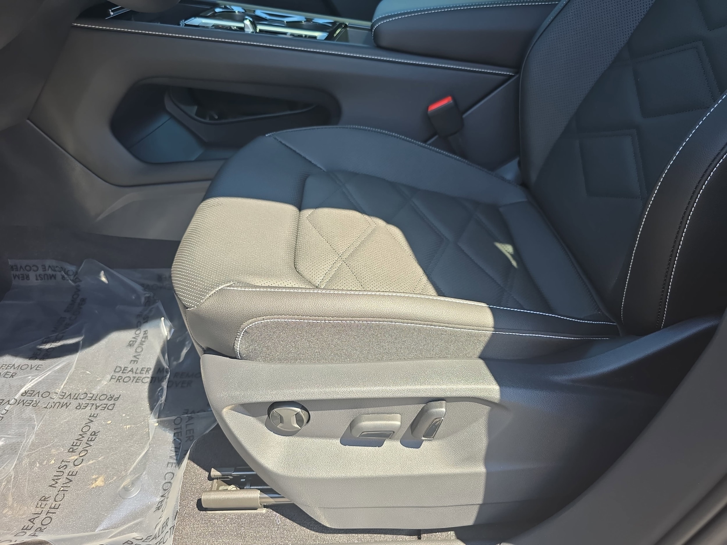 2026 Volkswagen Atlas SE w/Tech - Photo 25