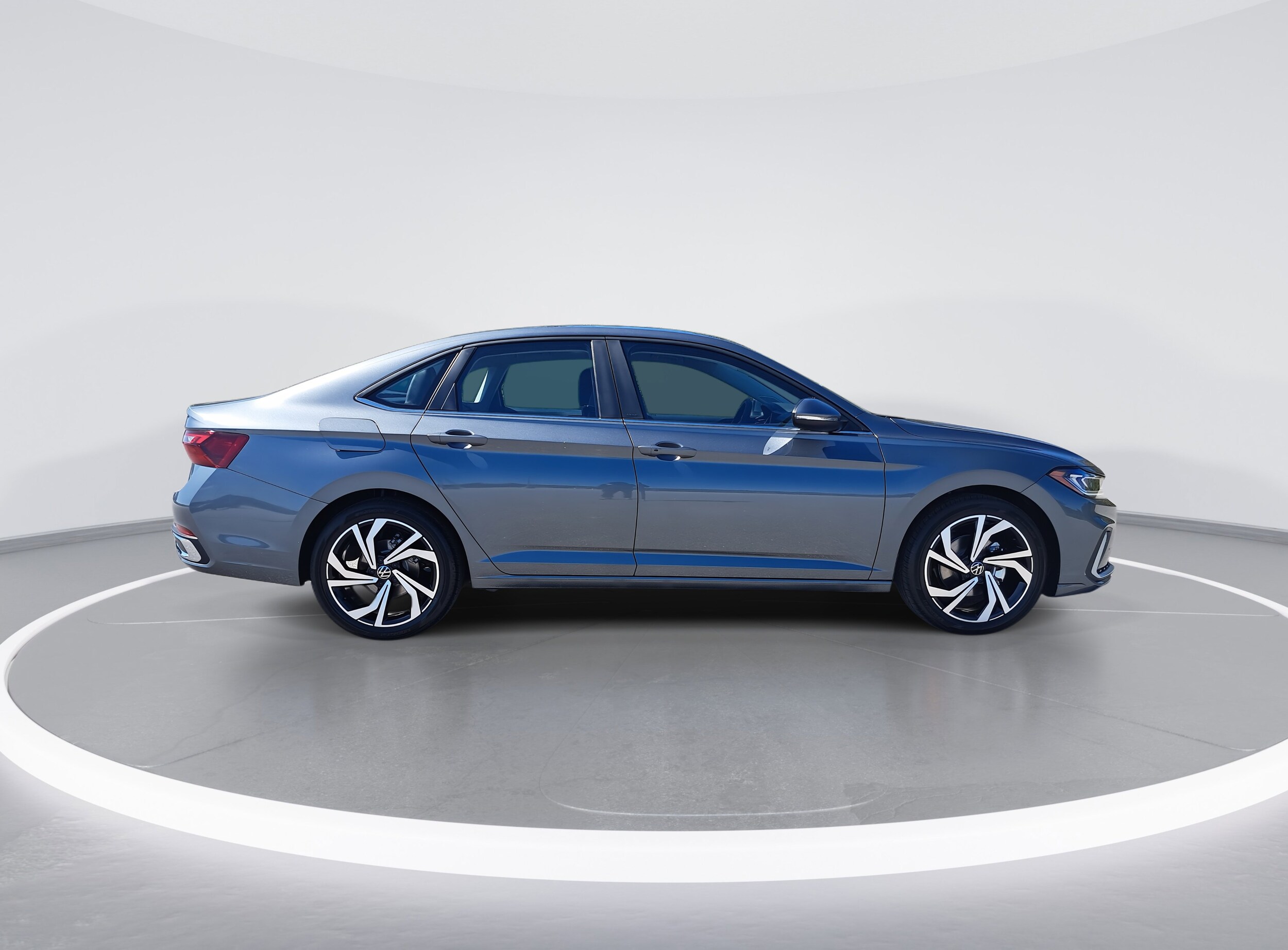 2026 Volkswagen Jetta SEL photo 2