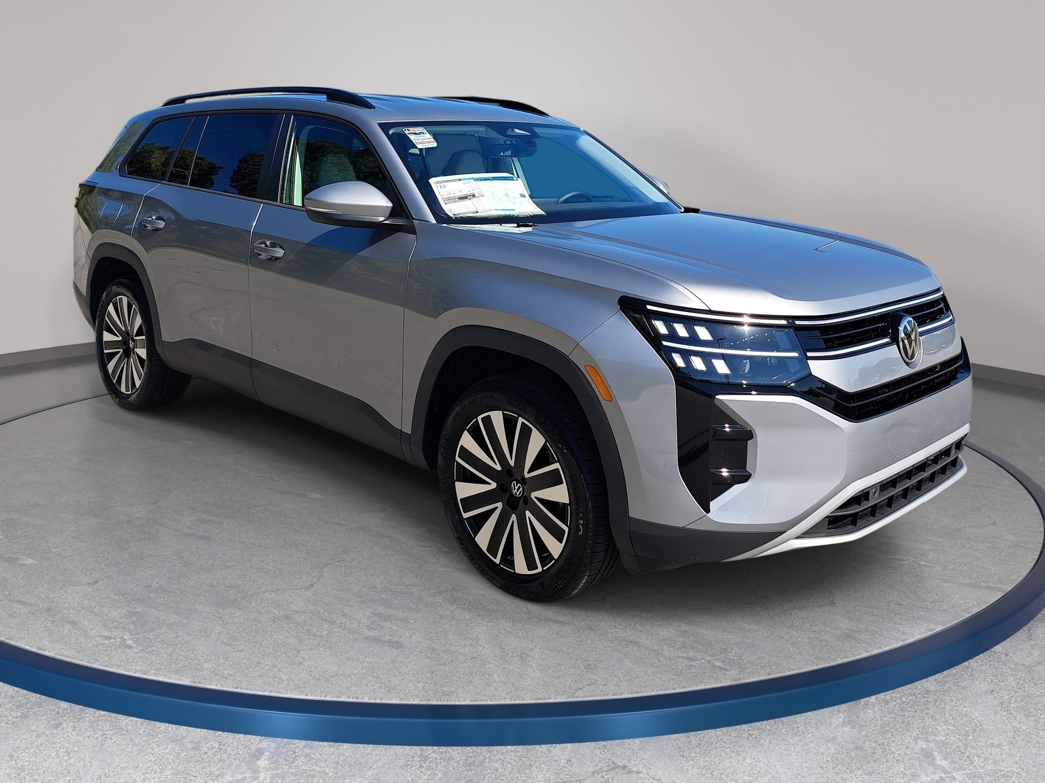 New 2027 Volkswagen Atlas SE w/Technology SUV