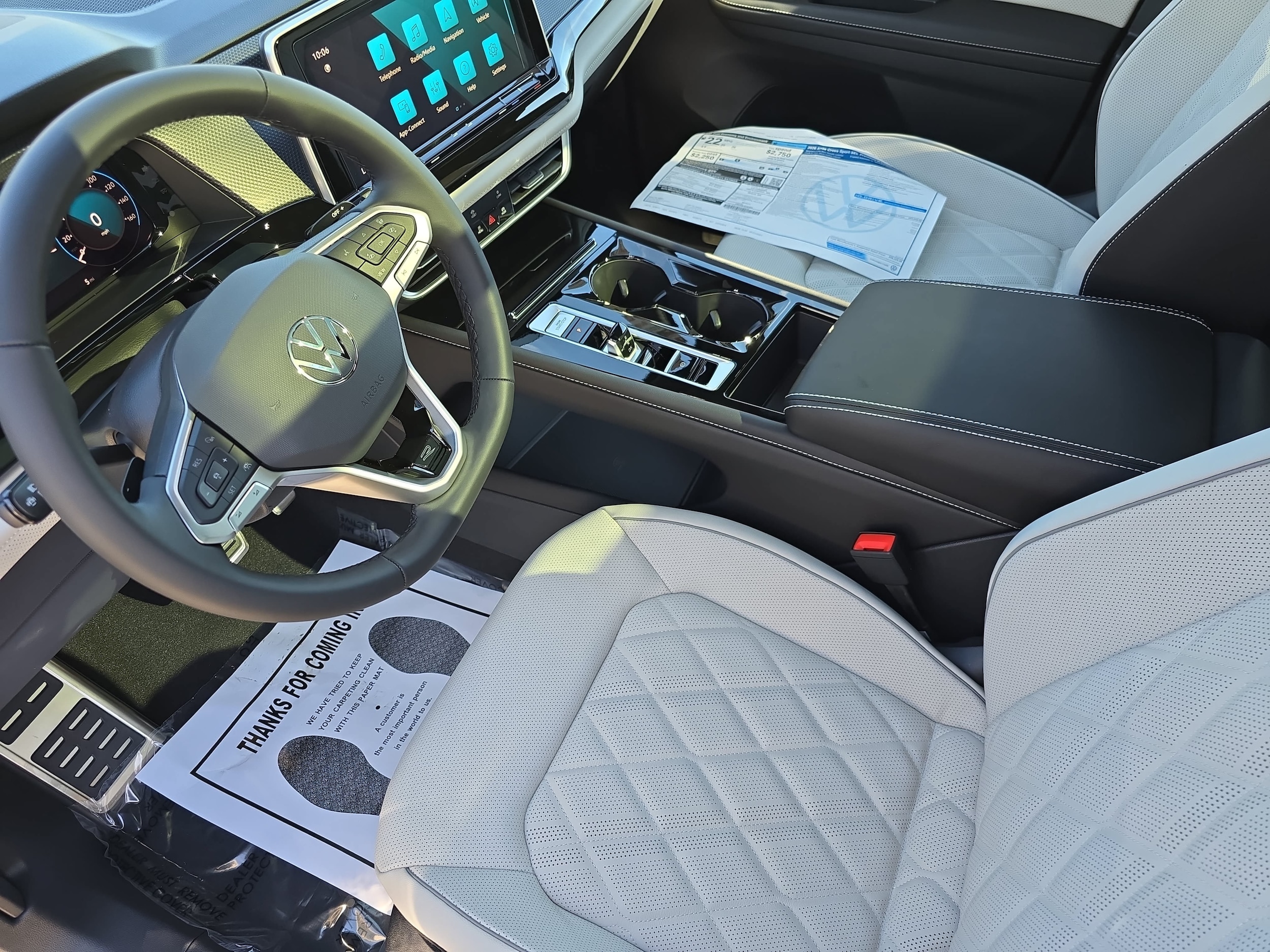 2026 Volkswagen Atlas Cross Sport SEL Premium R-LINE - Photo 16