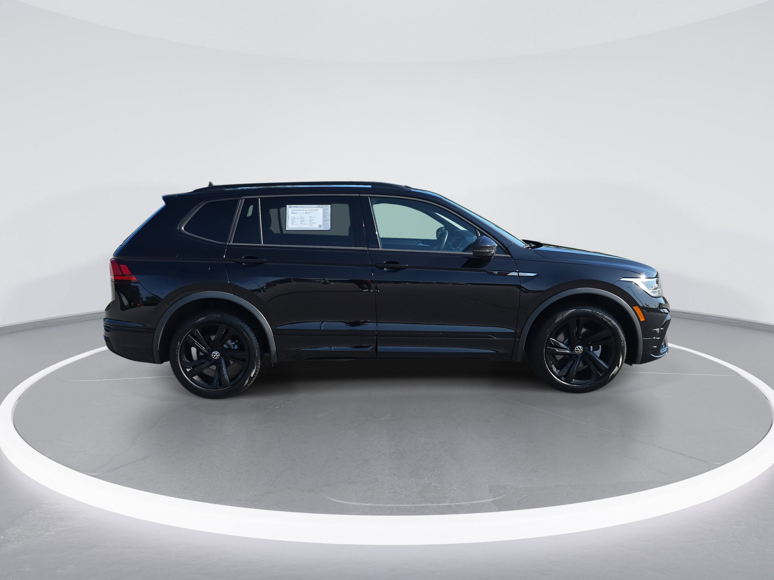 3VVCB7AX9RM106387