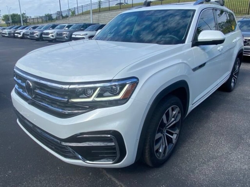 Used 2023 Volkswagen Atlas 3.6L V6 SEL Premium R-Line SUV