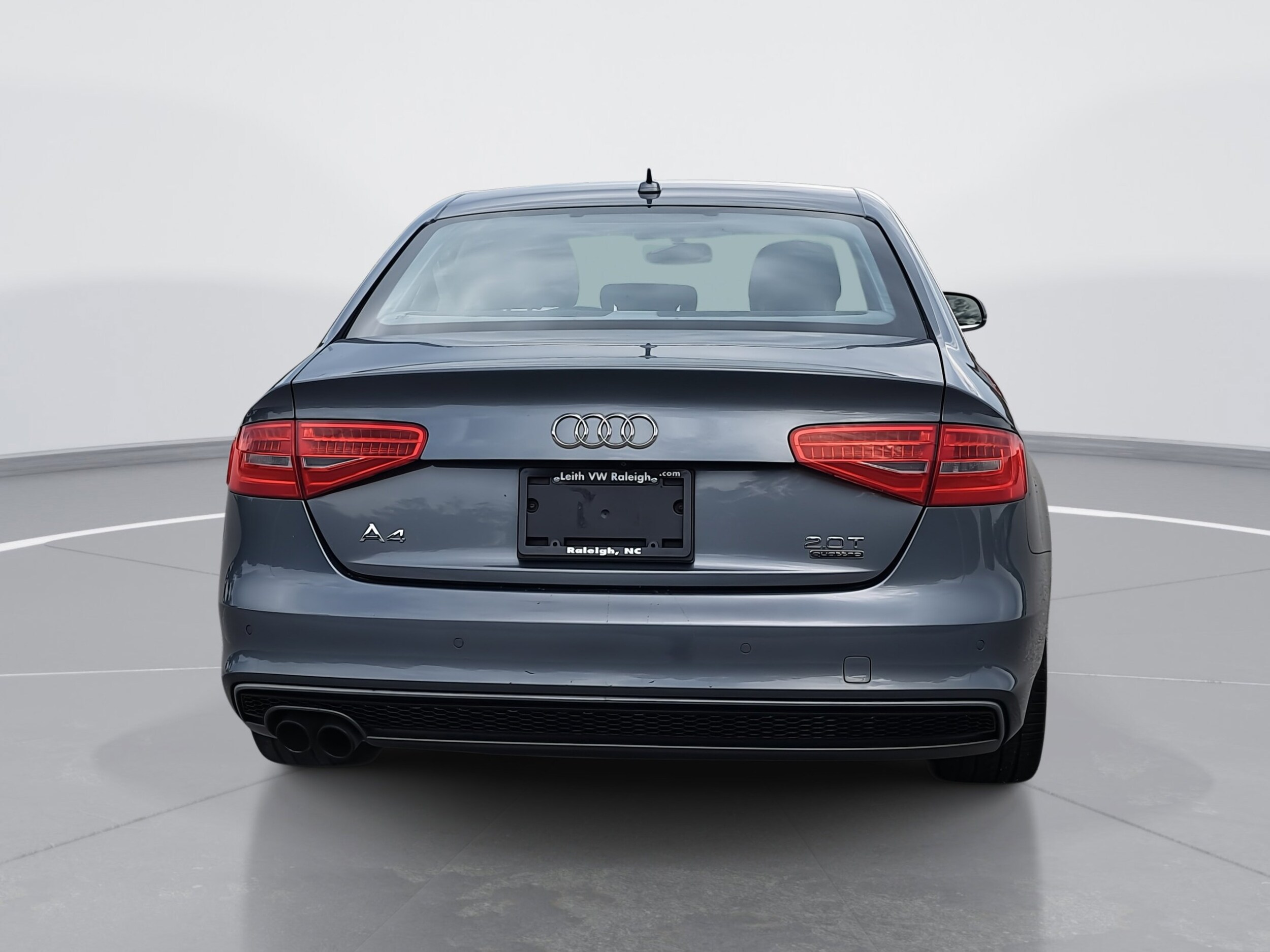 2015 Audi A4 2.0T Premium Plus Quattro photo 4